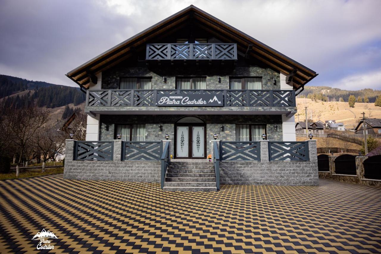 Готель Piatra Codrilor Дорна-Арінь Екстер'єр фото